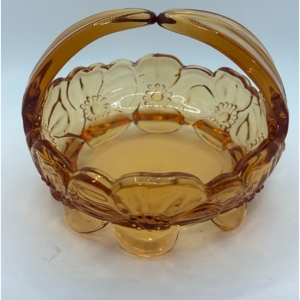 Vintage Westmoreland Amber Glass Candy Dish Split Handle Dogwood Basket